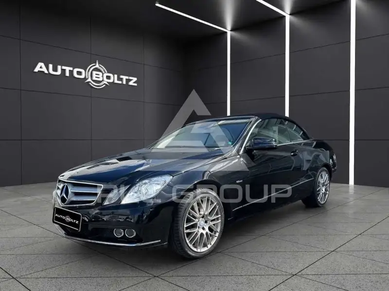 2010 Mercedes Benz E 200