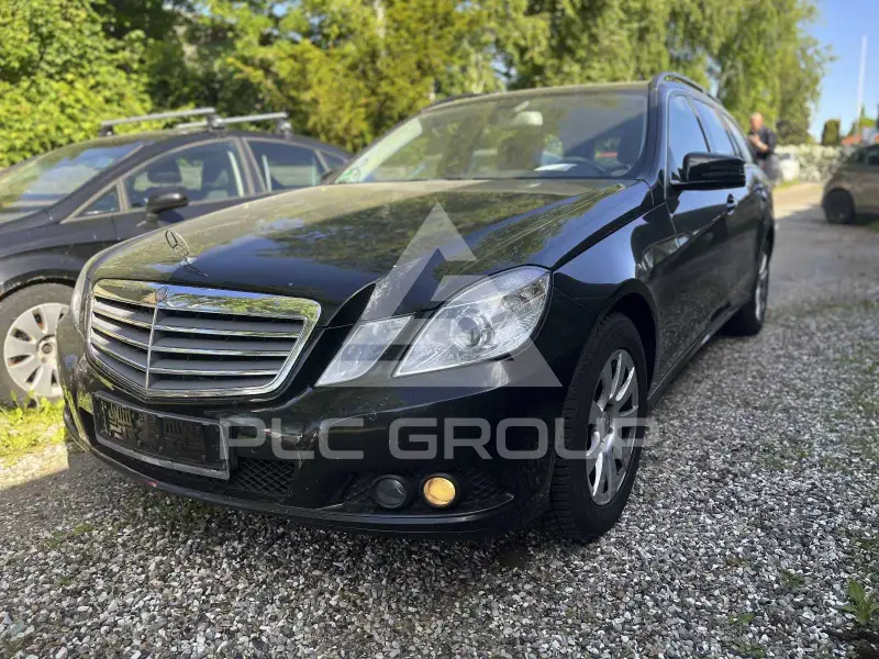 2010 Mercedes Benz E 200