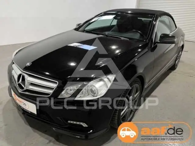2010 Mercedes Benz E 200
