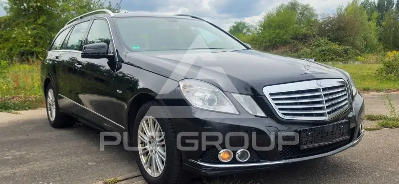 2010 Mercedes Benz E 200