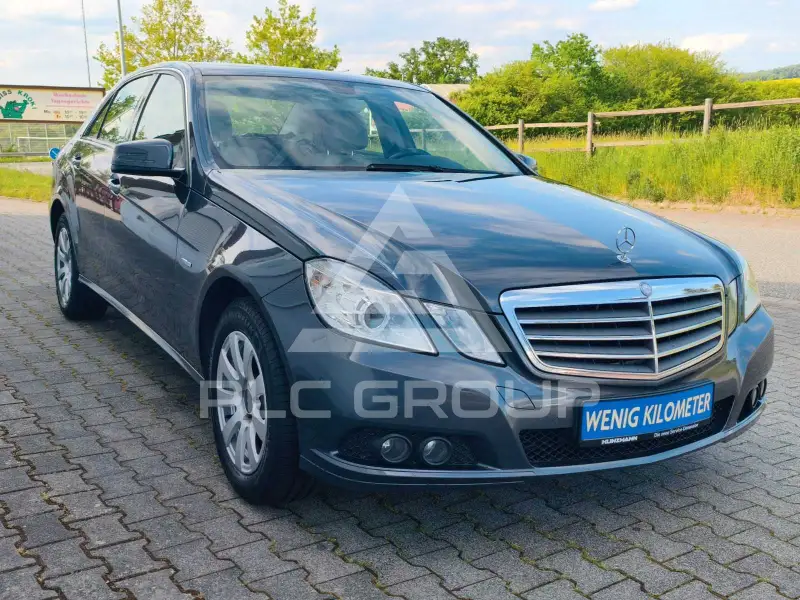 2010 Mercedes Benz E 200