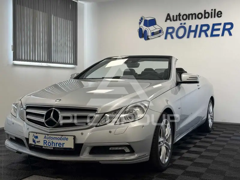2010 Mercedes Benz E 200
