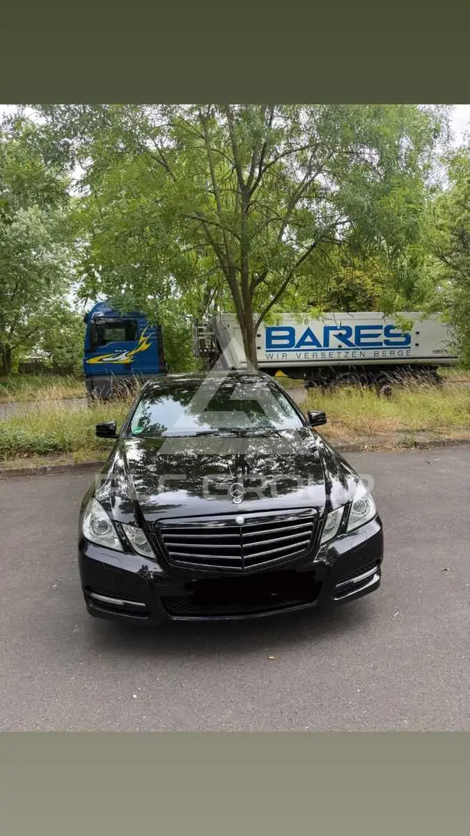 2010 Mercedes Benz E 200