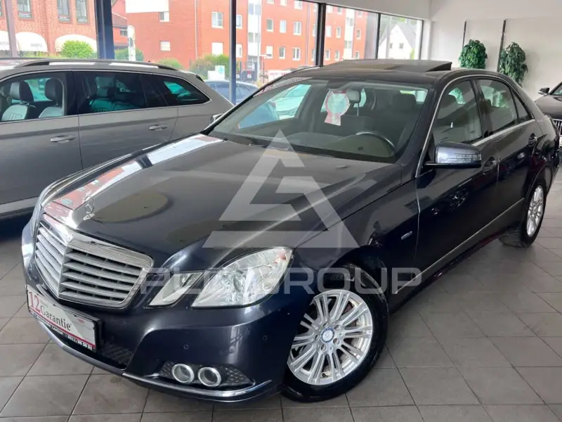 2010 Mercedes Benz E 200