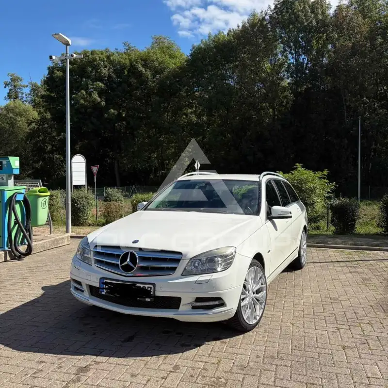 2010 Mercedes Benz C 200