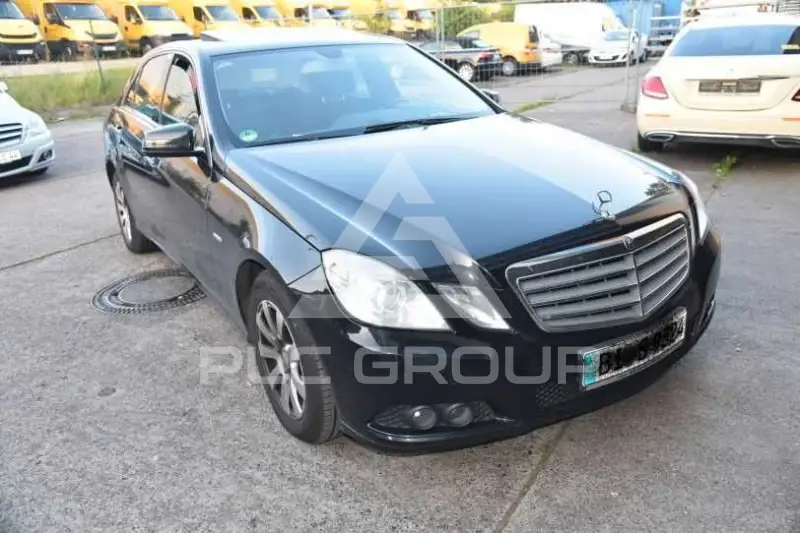 2010 Mercedes Benz E 220