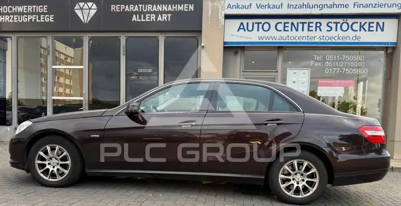 2010 Mercedes Benz E 220