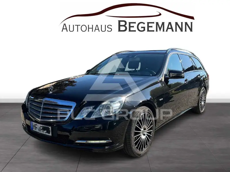 2010 Mercedes Benz E 220