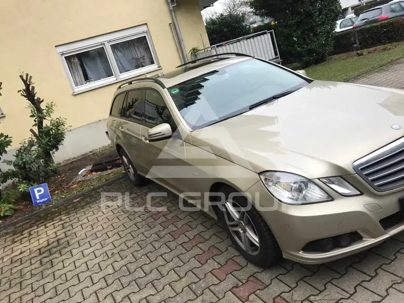 2010 Mercedes Benz E 220