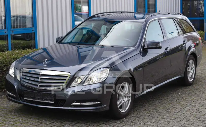 2010 Mercedes Benz E 220