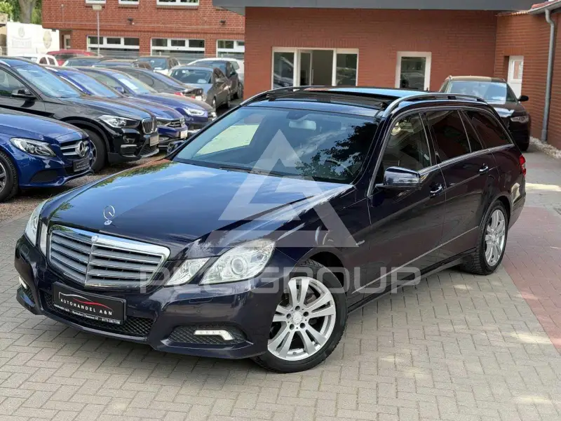 2010 Mercedes Benz E 220