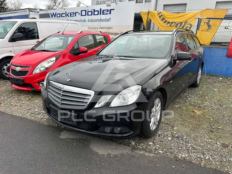 2010 Mercedes Benz E 220