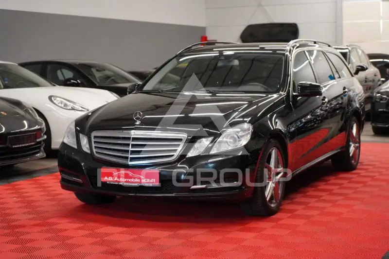 2010 Mercedes Benz E 220
