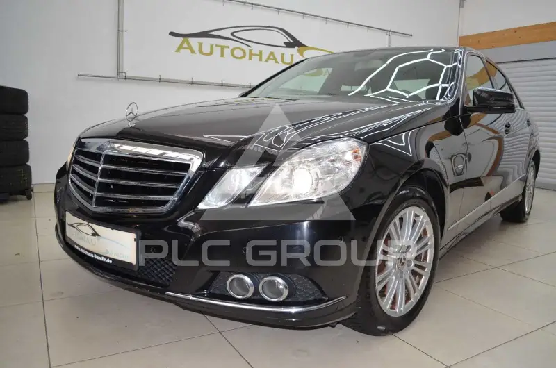 2010 Mercedes Benz E 220