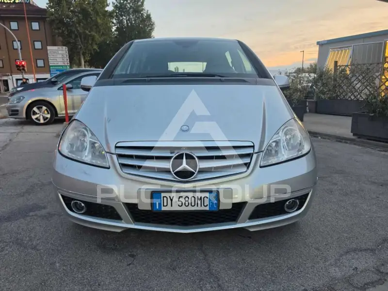 2010 Mercedes Benz A 160