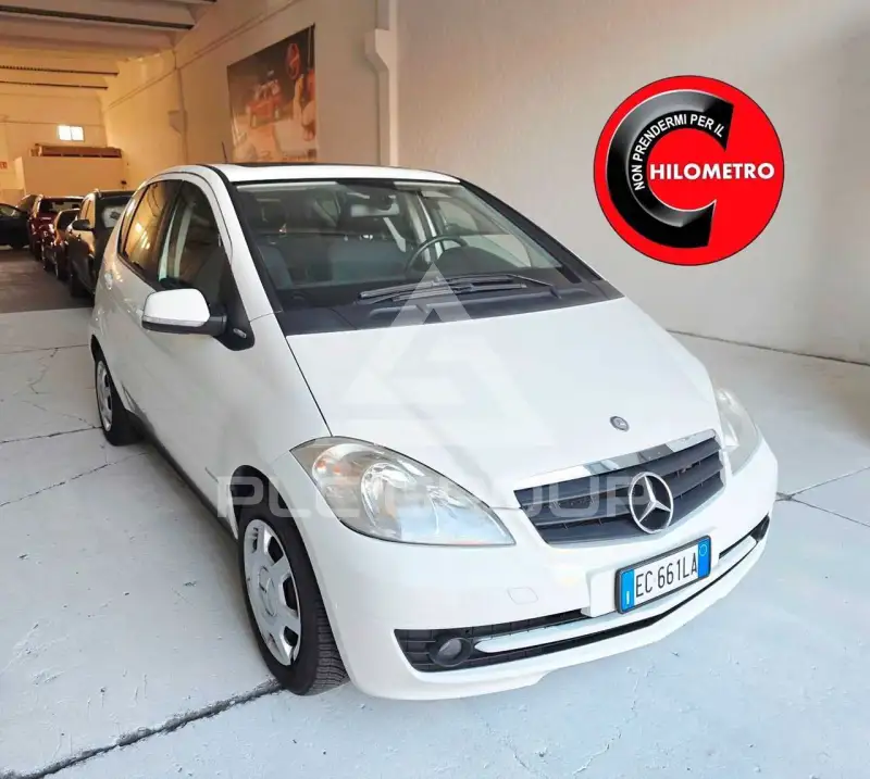 2010 Mercedes Benz A 160
