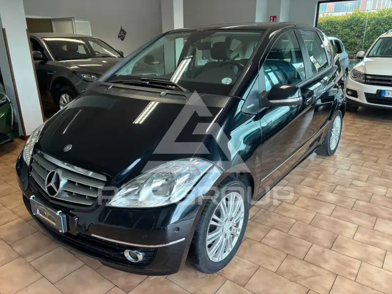 2010 Mercedes Benz A 160