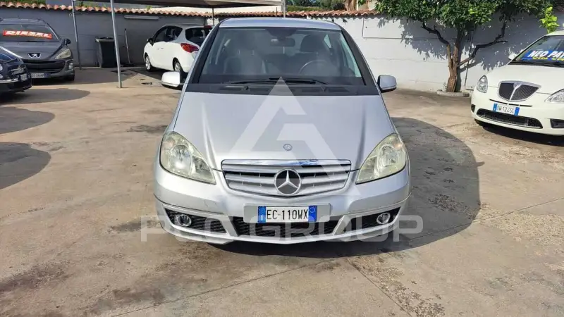 2010 Mercedes Benz A 160