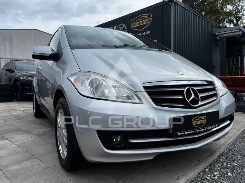 2010 Mercedes Benz A 160