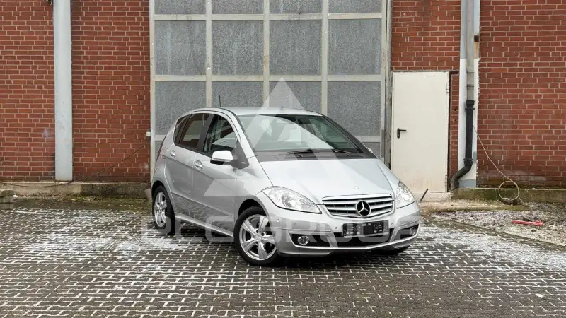 2010 Mercedes Benz A 160
