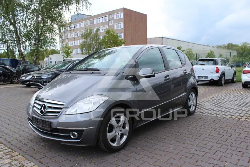 2010 Mercedes Benz A 160