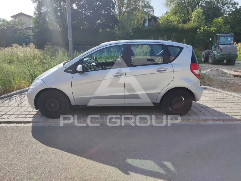 2010 Mercedes Benz A 160