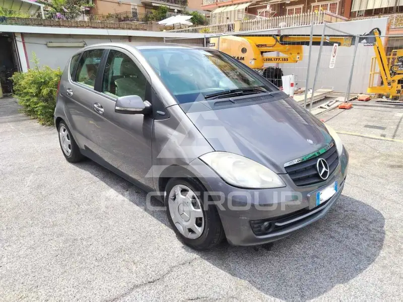 2010 Mercedes Benz A 160