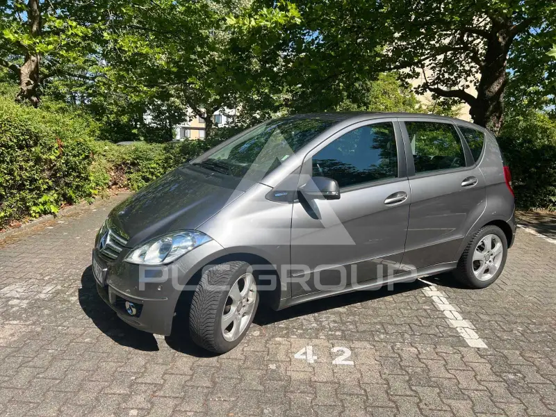 2010 Mercedes Benz A 160