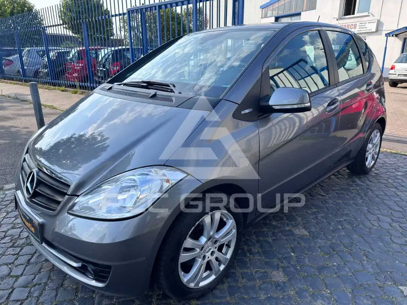 2010 Mercedes Benz A 160