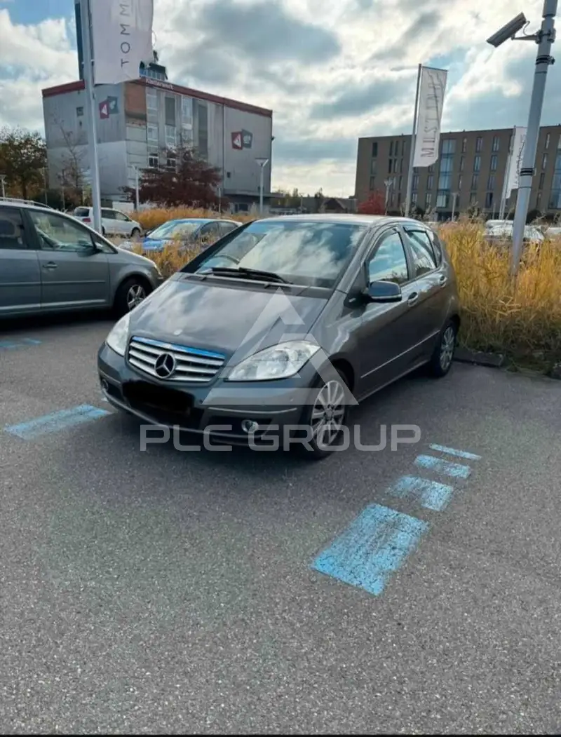 2010 Mercedes Benz A 160