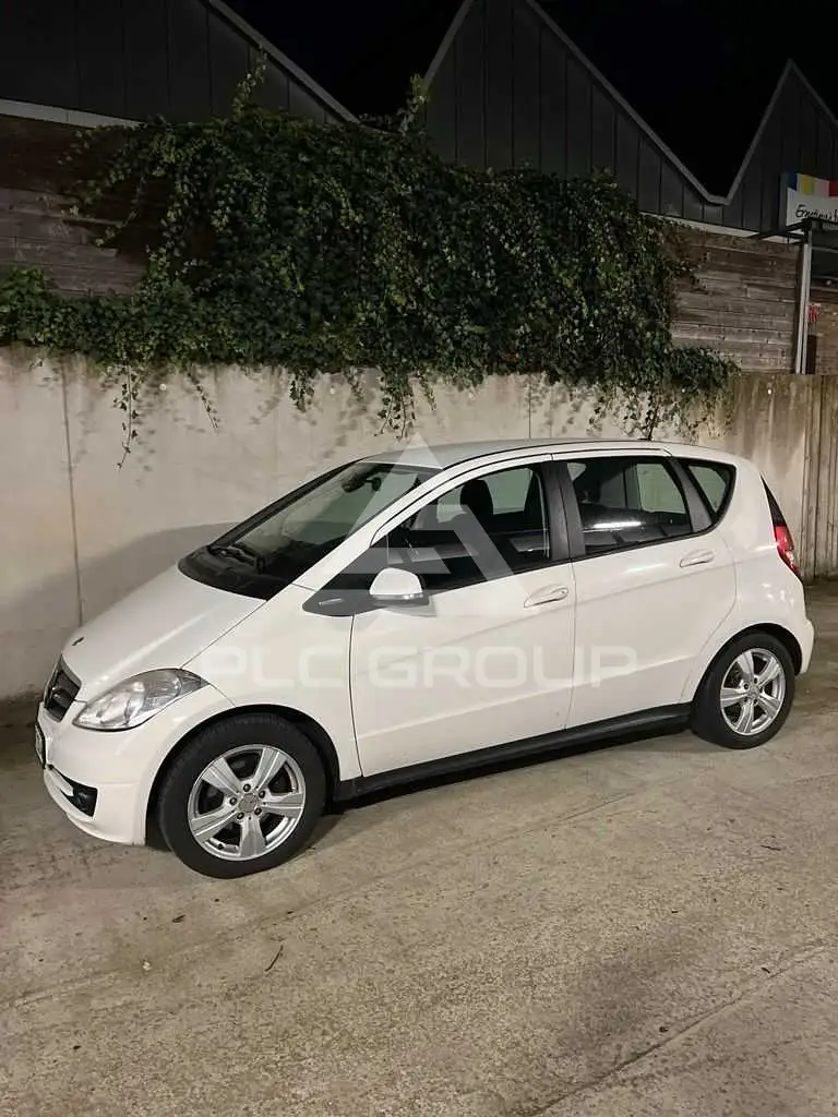 2010 Mercedes Benz A 160