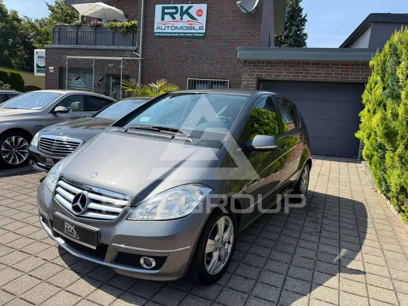 2010 Mercedes Benz A 160