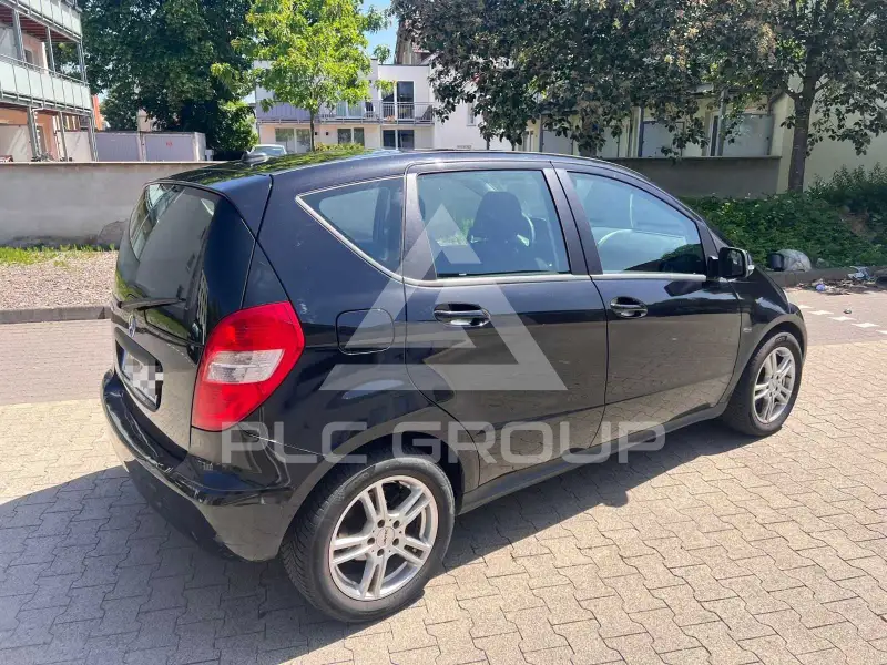 2010 Mercedes Benz A 160
