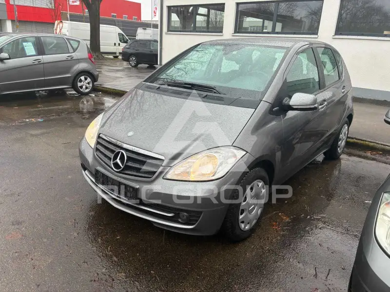 2010 Mercedes Benz A 160
