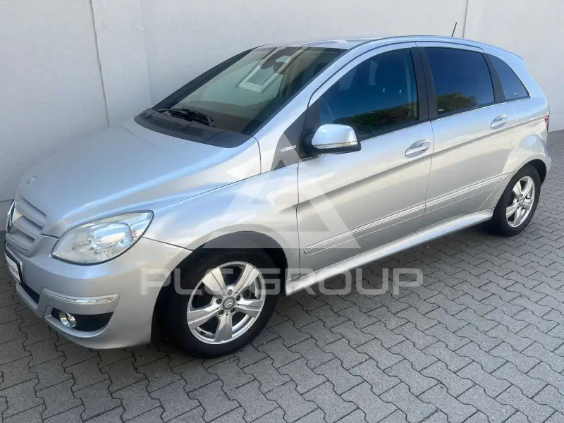 2010 Mercedes Benz B 180