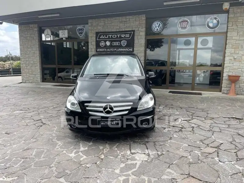 2010 Mercedes Benz B 180