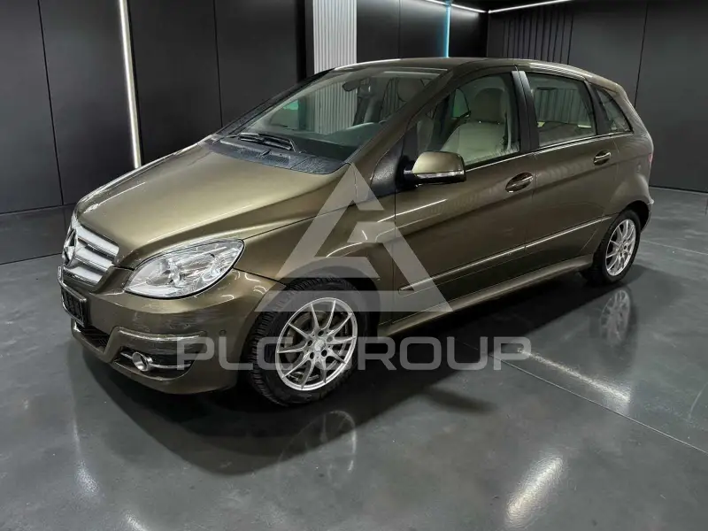 2010 Mercedes Benz B 180