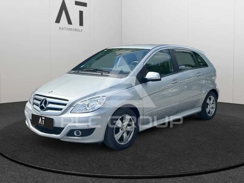 2010 Mercedes Benz B 180