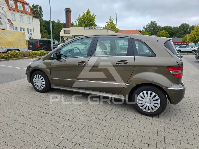 2010 Mercedes Benz B 180