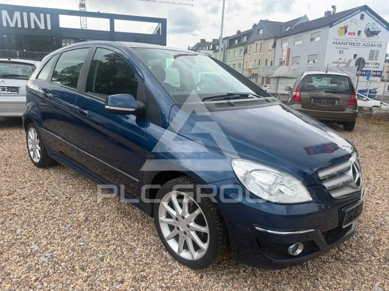 2010 Mercedes Benz B 180