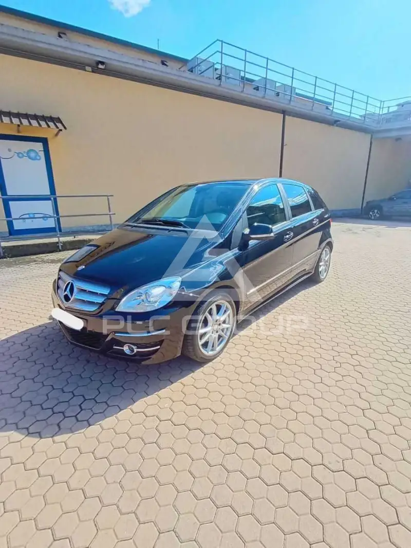 2010 Mercedes Benz B 180