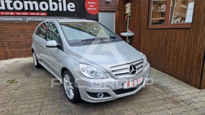 2010 Mercedes Benz B 180