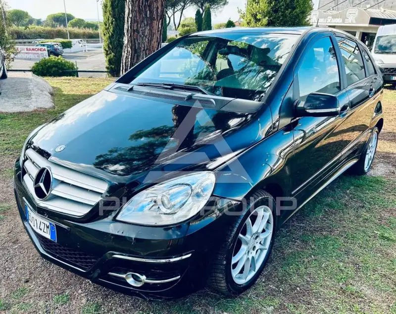 2010 Mercedes Benz B 180