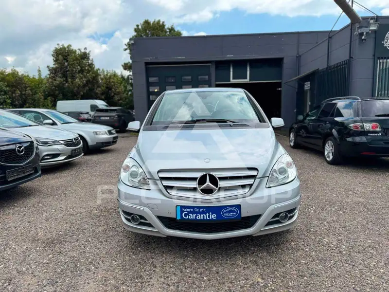 2010 Mercedes Benz B 180