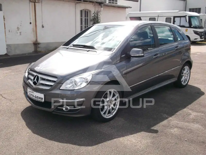2010 Mercedes Benz B 180