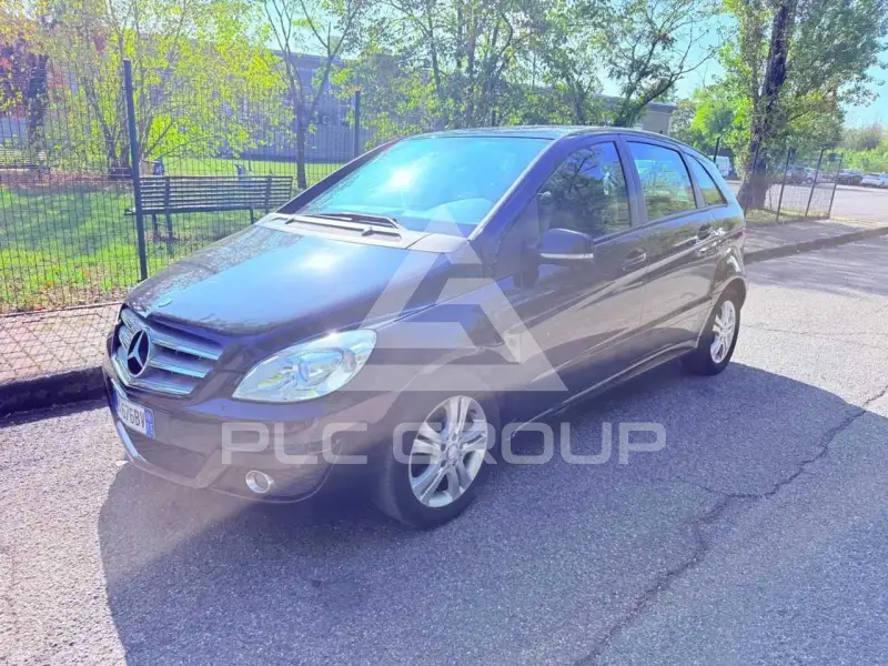 2010 Mercedes Benz B 180