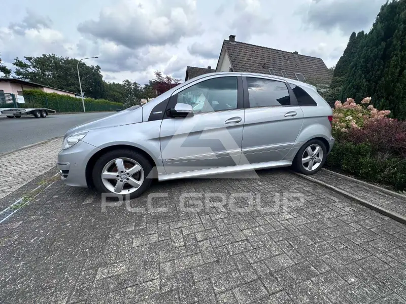 2010 Mercedes Benz B 180