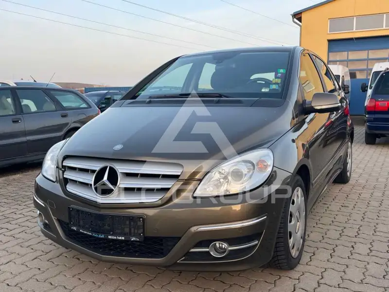 2010 Mercedes Benz B 180