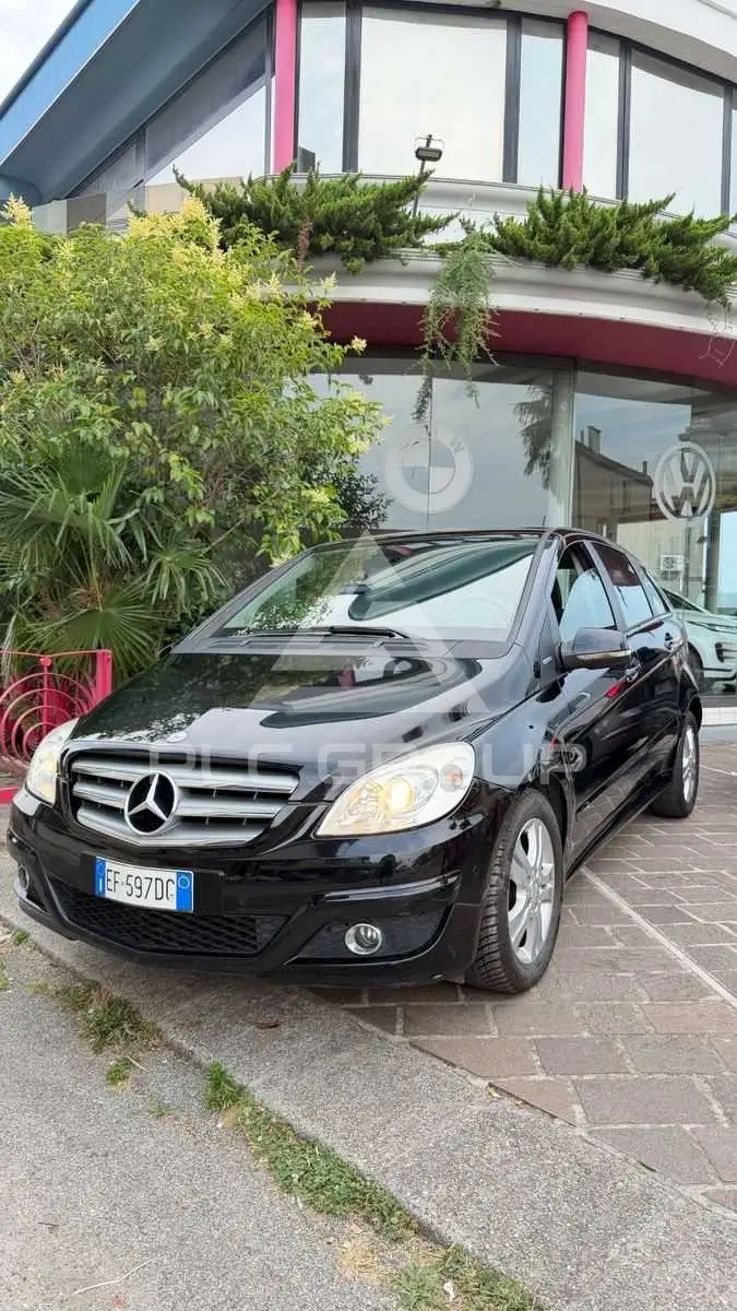 2010 Mercedes Benz B 180