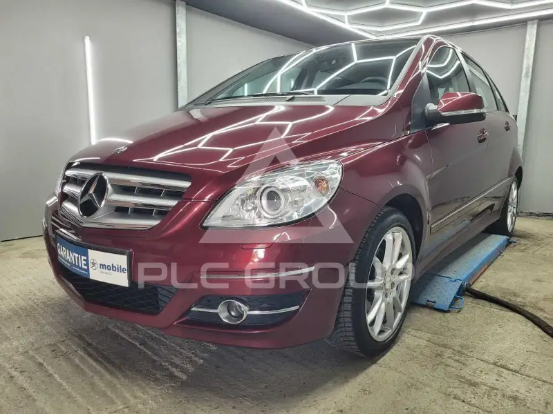 2010 Mercedes Benz B 180